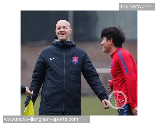 阿贾克斯计划邀请小克鲁伊夫担任技术总监以寻找新任主帅 阿贾克斯计划邀请小克鲁伊夫担任技术总监以寻找新任主帅